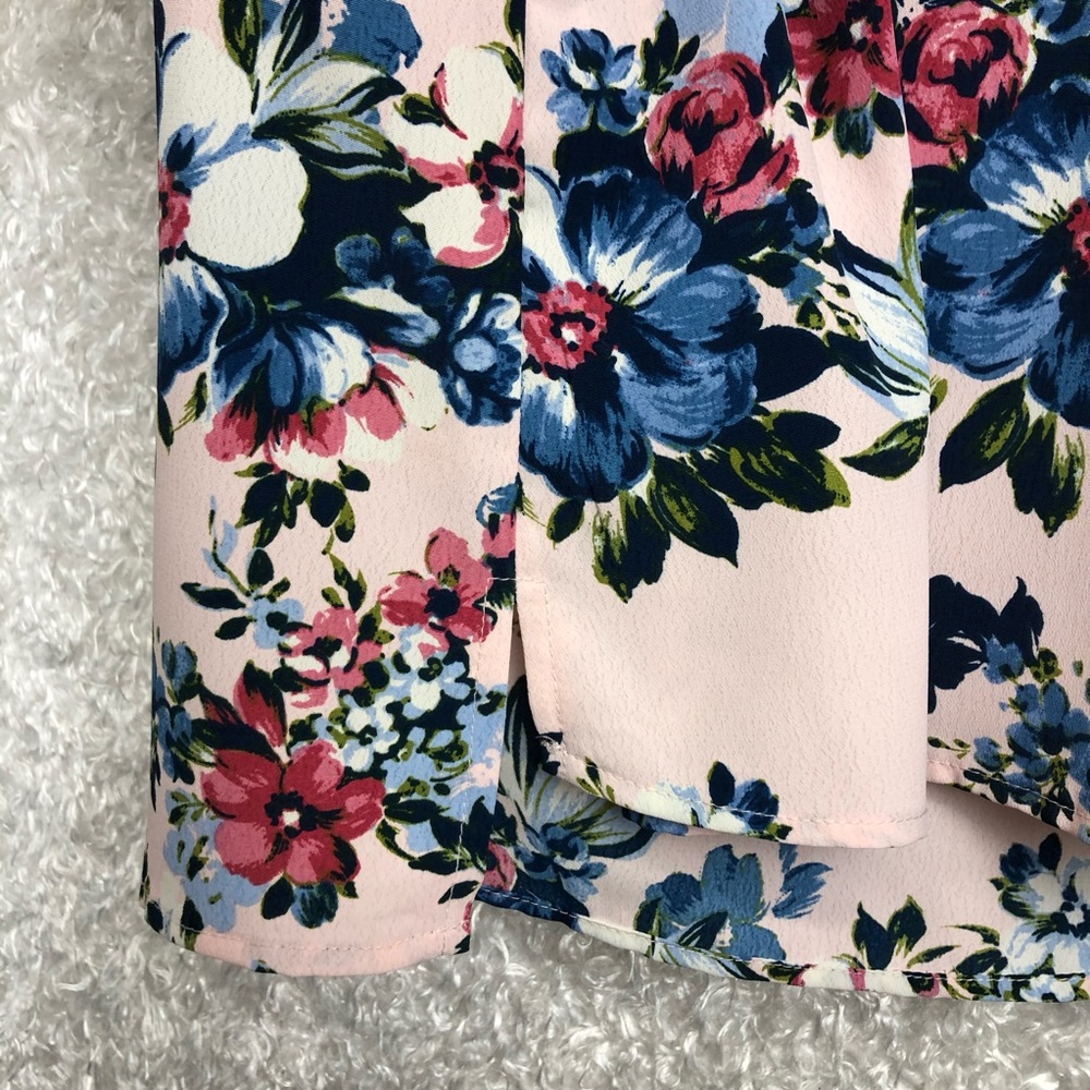 Bobeau Pink Floral Print Cottagecore Short Sleeve Top Size XS - Picture 4 of 7